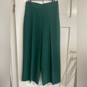 ZARA green wide-legged cropped pants